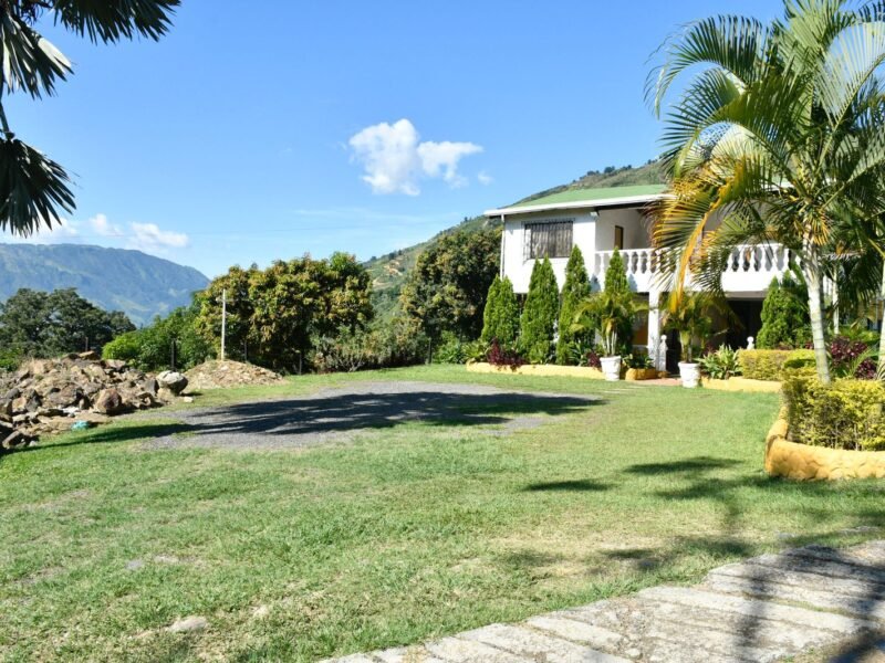 5. Finca en Girardota
