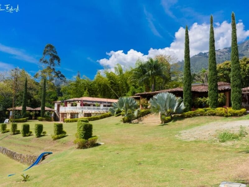 3. Finca en Copacabana