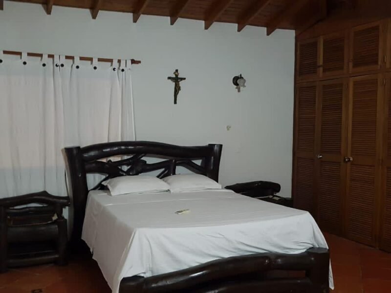 1. Finca cerca al Puente de Occidente