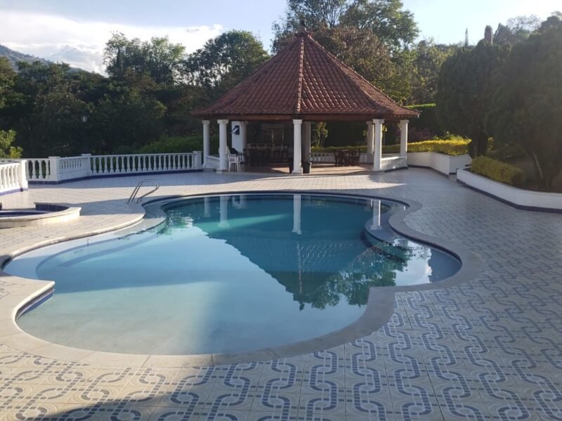 17. Finca en Copacabana