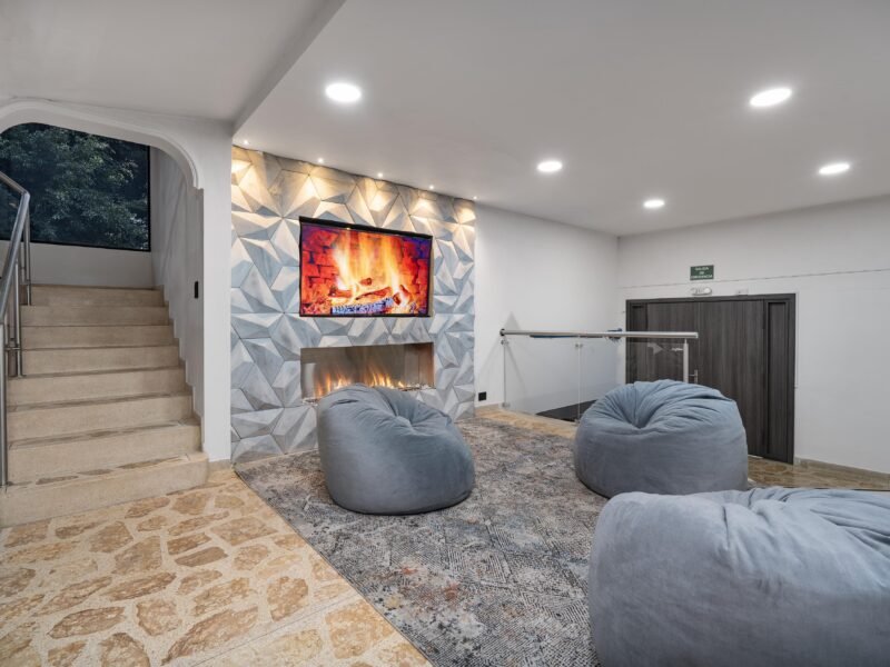 7. Casa Poblado VILLA SAN LUCAS