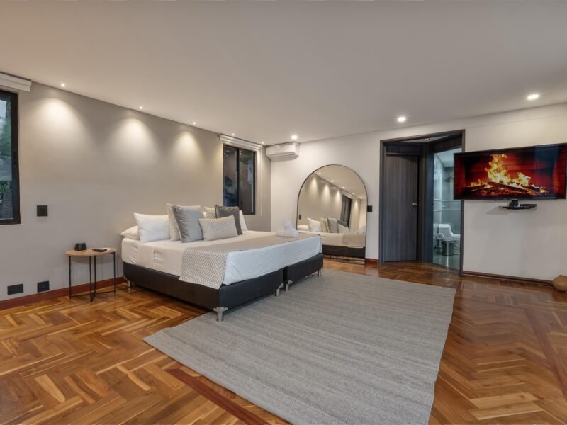 7. Casa Poblado VILLA SAN LUCAS