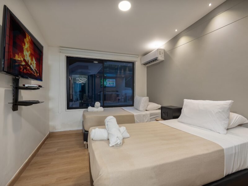 7. Casa Poblado VILLA SAN LUCAS