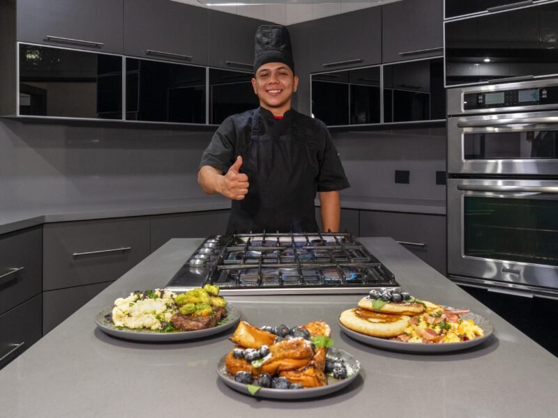 7. Casa Poblado VILLA SAN LUCAS