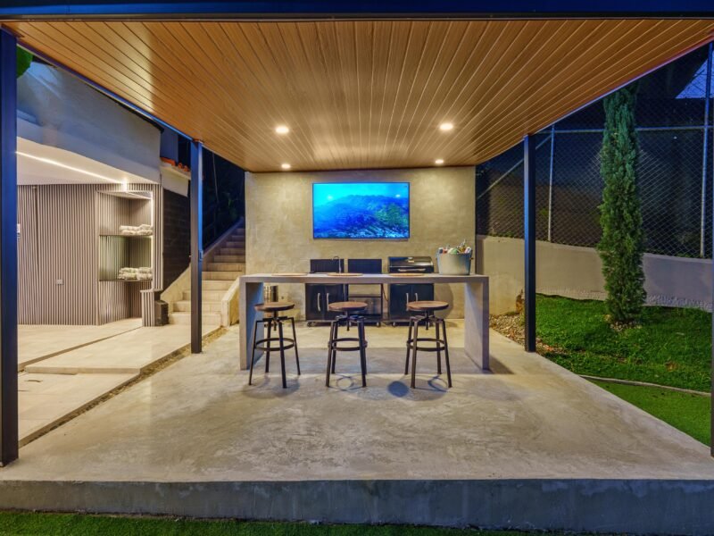 7. Casa Poblado VILLA SAN LUCAS