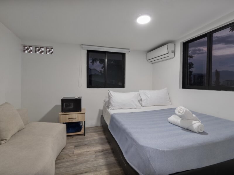 7. Casa Poblado VILLA SAN LUCAS