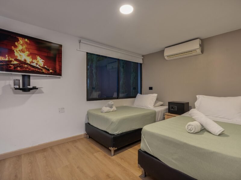 7. Casa Poblado VILLA SAN LUCAS