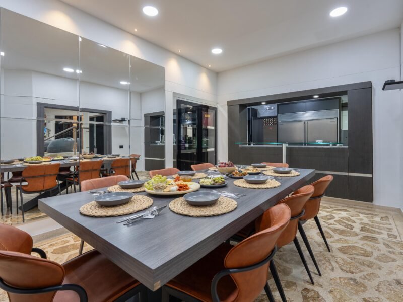 7. Casa Poblado VILLA SAN LUCAS