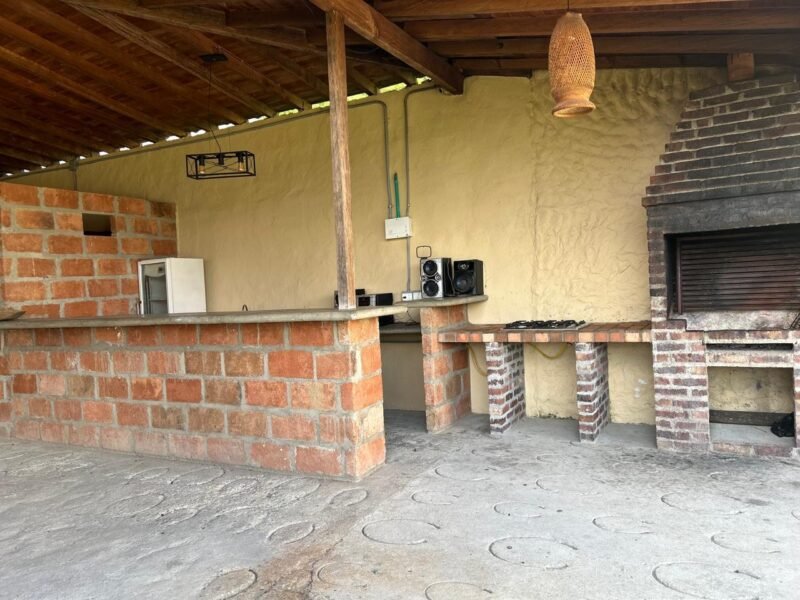 13. Finca en Parcelación El Limonar