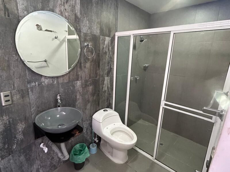 13. Finca en Parcelación El Limonar