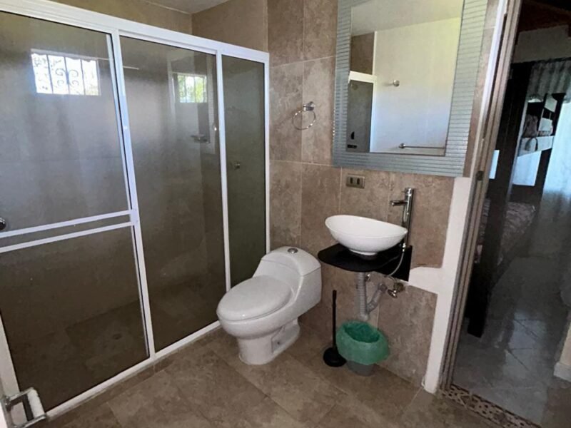 13. Finca en Parcelación El Limonar