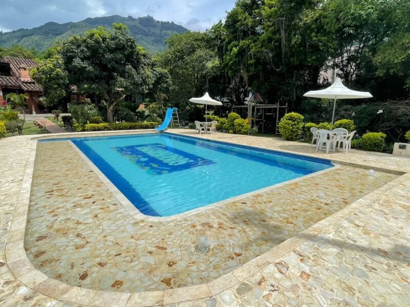 15. Finca Vereda el Zarzal Copacabana