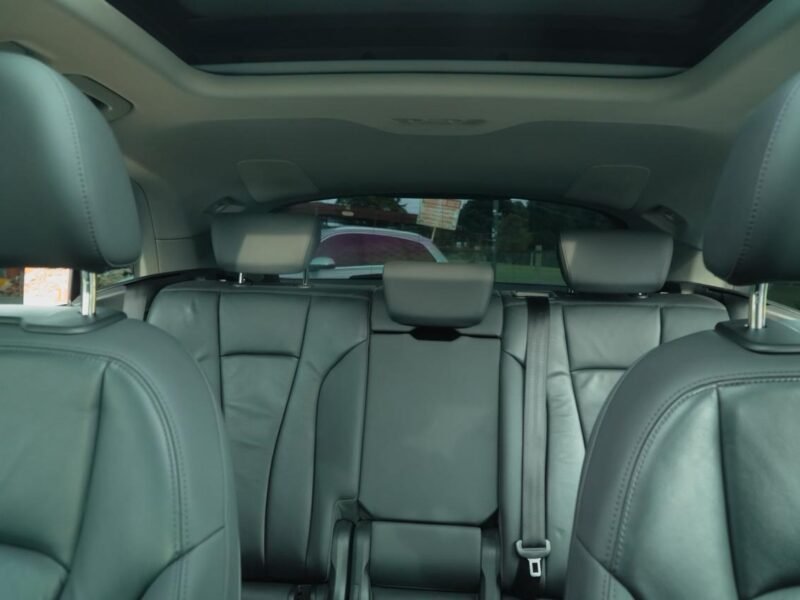 AUDI Q8 BLANCA 2020 5 PUESTOS