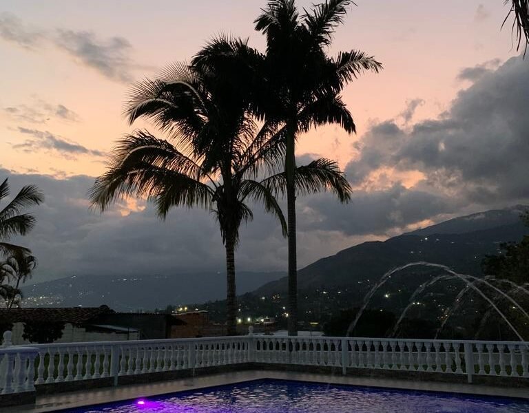 27. Finca en Copacabana