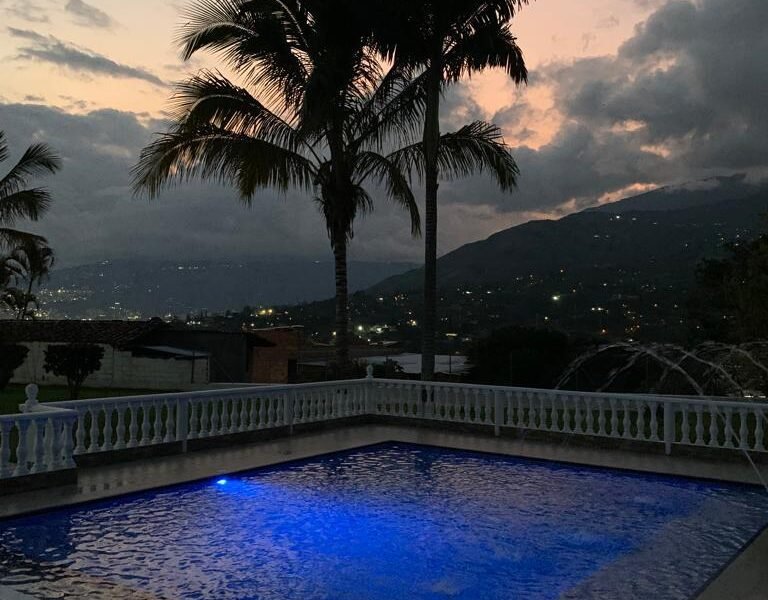 27. Finca en Copacabana