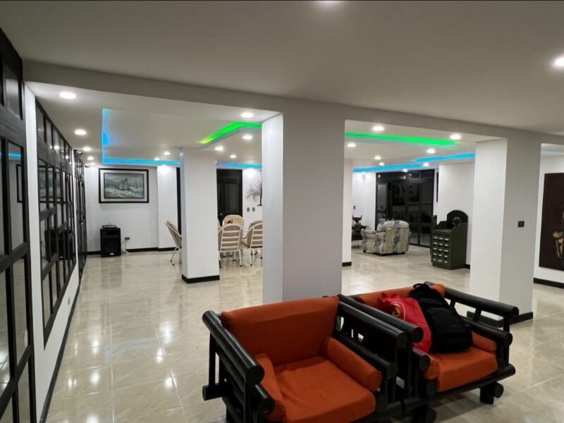 29. Finca en Parcelación El Limonar