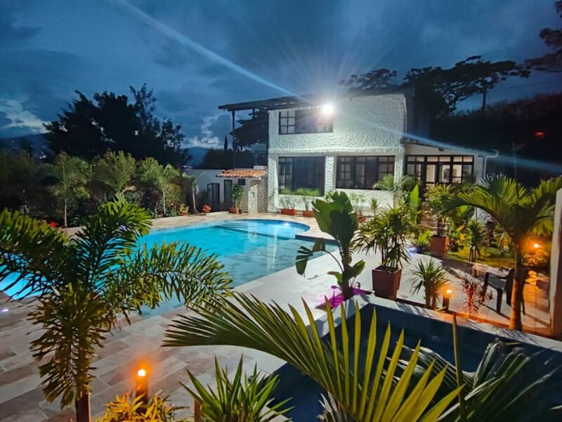 29. Finca en Parcelación El Limonar