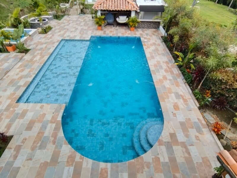 29. Finca en Parcelación El Limonar