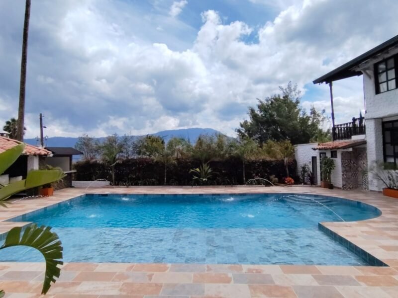 29. Finca en Parcelación El Limonar