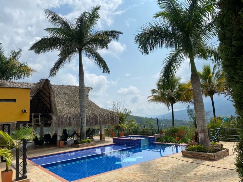 25. Finca en parcelación en Barbosa