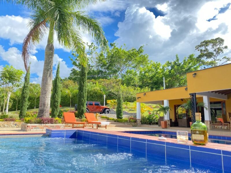 25. Finca en parcelación en Barbosa