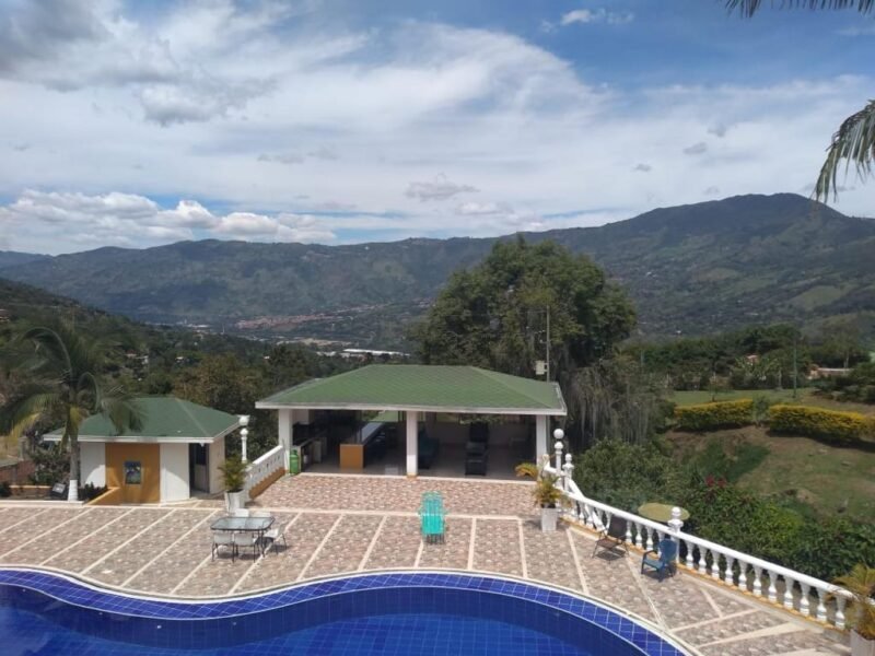 22. Finca en Copacabana vereda la Chosca