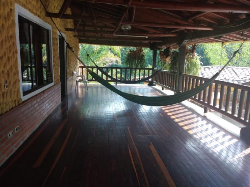 30. Finca en Parcelación El Limonar