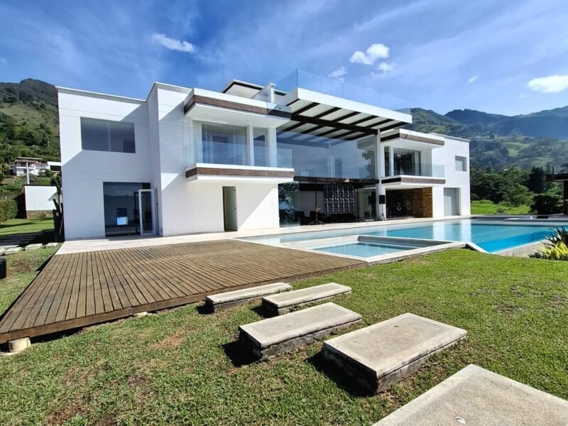 33. Finca en vereda La Chosca