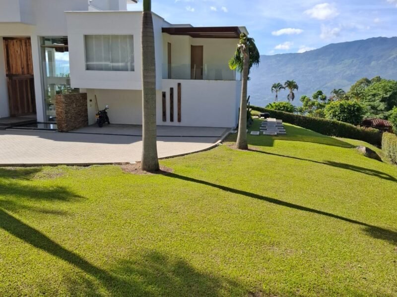 33. Finca en vereda La Chosca